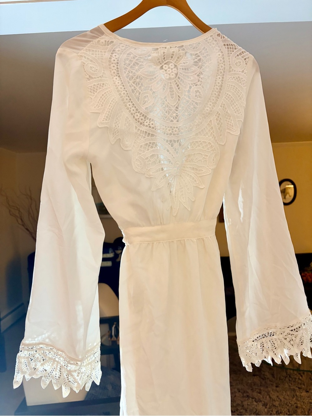 Goddess Robe Bridal OS - Picture 5 of 8